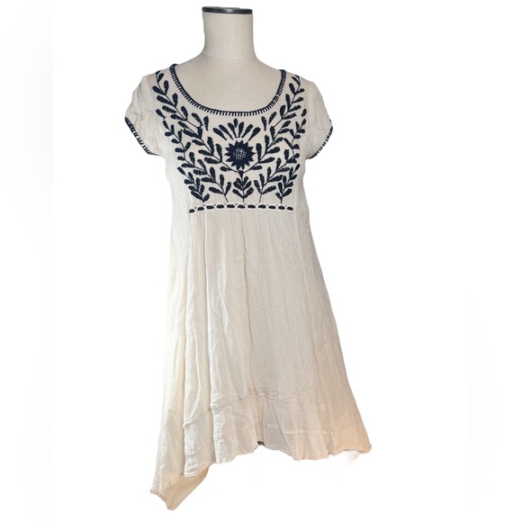 Free People Dresses & Skirts - Free People Marina Cotton Gauze Tan Dress with Black Embroidery Sz XS EUC Boho